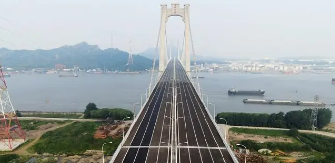 S級南京曼卡特后擴(kuò)底錨栓，通過抗震、耐疲勞防松測試